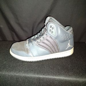 NIKE Air Jordan 1 Flight 4 premium grey sneakers.